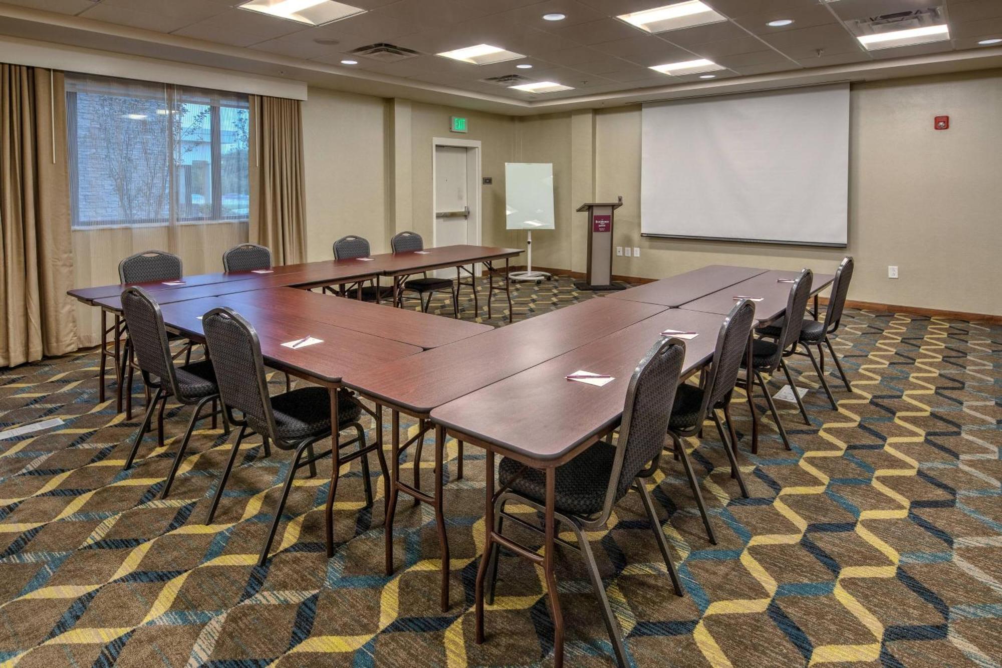 By Marriott At Opryland Hotel 3*